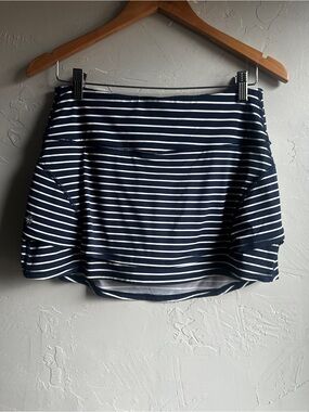 Athleta Striped Tennis Skort Navy White Pickleball Golf Preppy Coastal Sz S